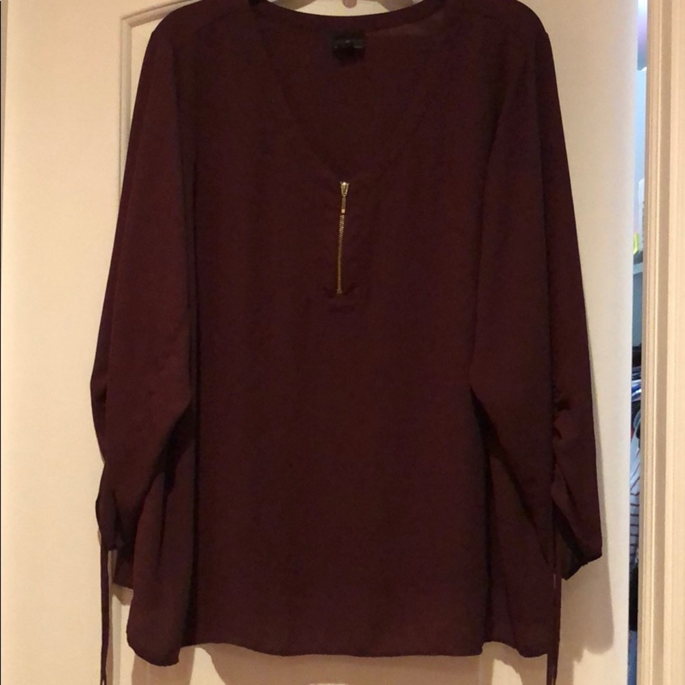 Woman’s Dress Shirt